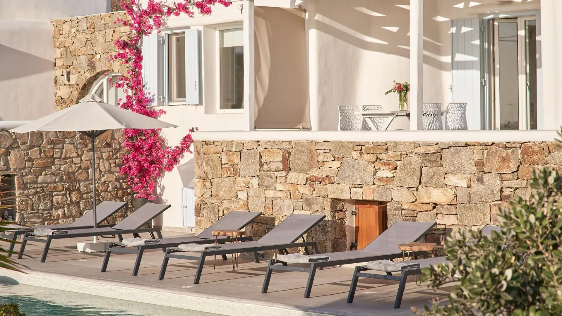 Paradisia Villas Tourlos